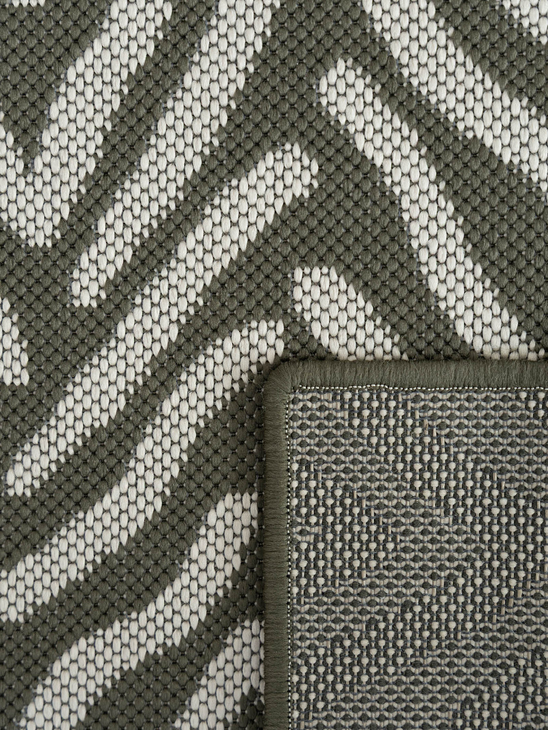 Bush Tails Rugs in Baobab