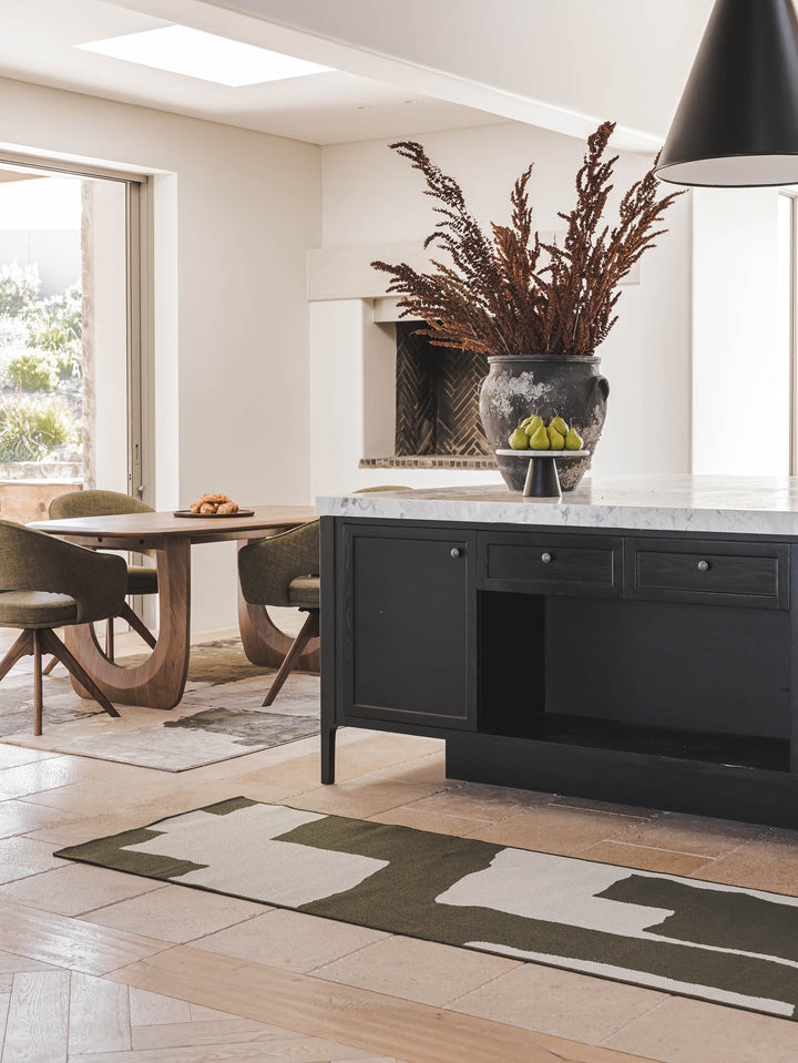 Wander Runner in Baobab