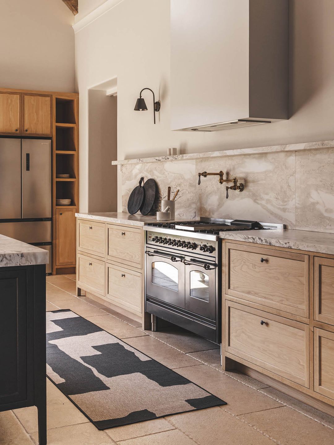 Wander Runner in Earth