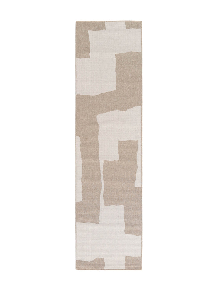 Wander Runner in Savanna