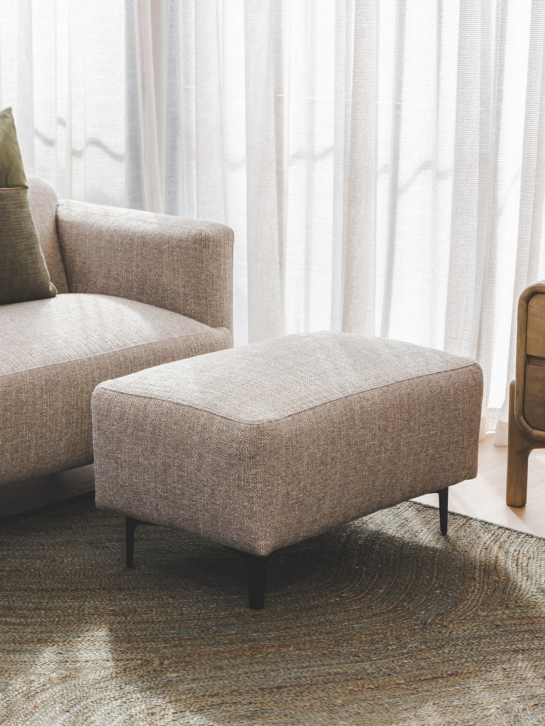 Williston Sofa Ottoman