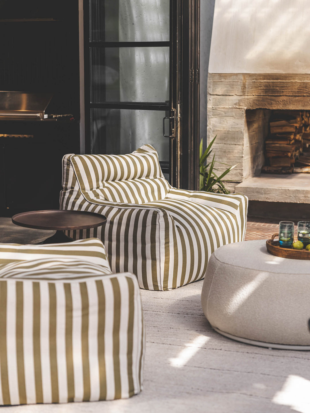 Zen Outdoor Arm Chair
