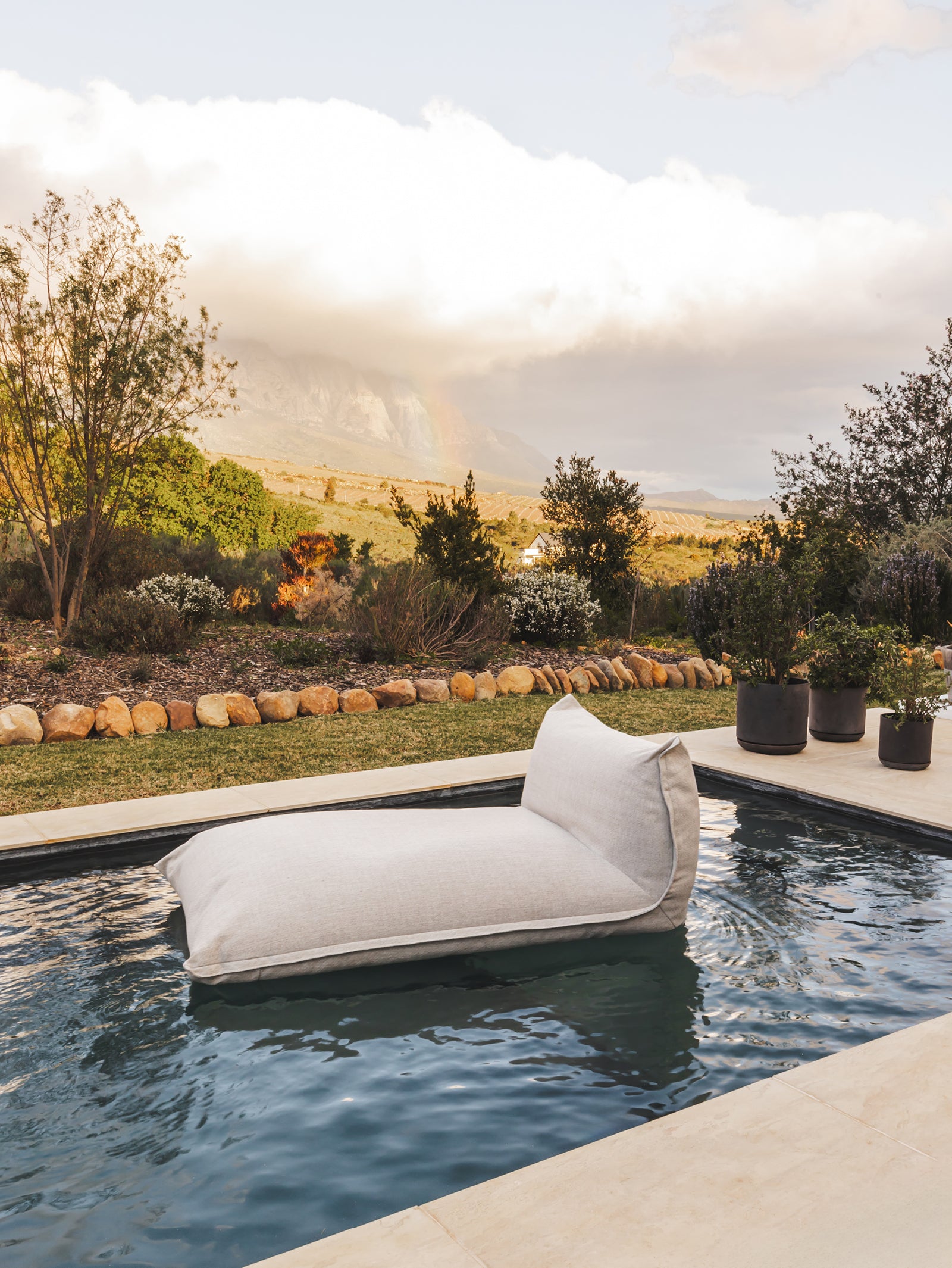 Zen Outdoor Medium Lounger - Hertex Haus - Hertex Haus