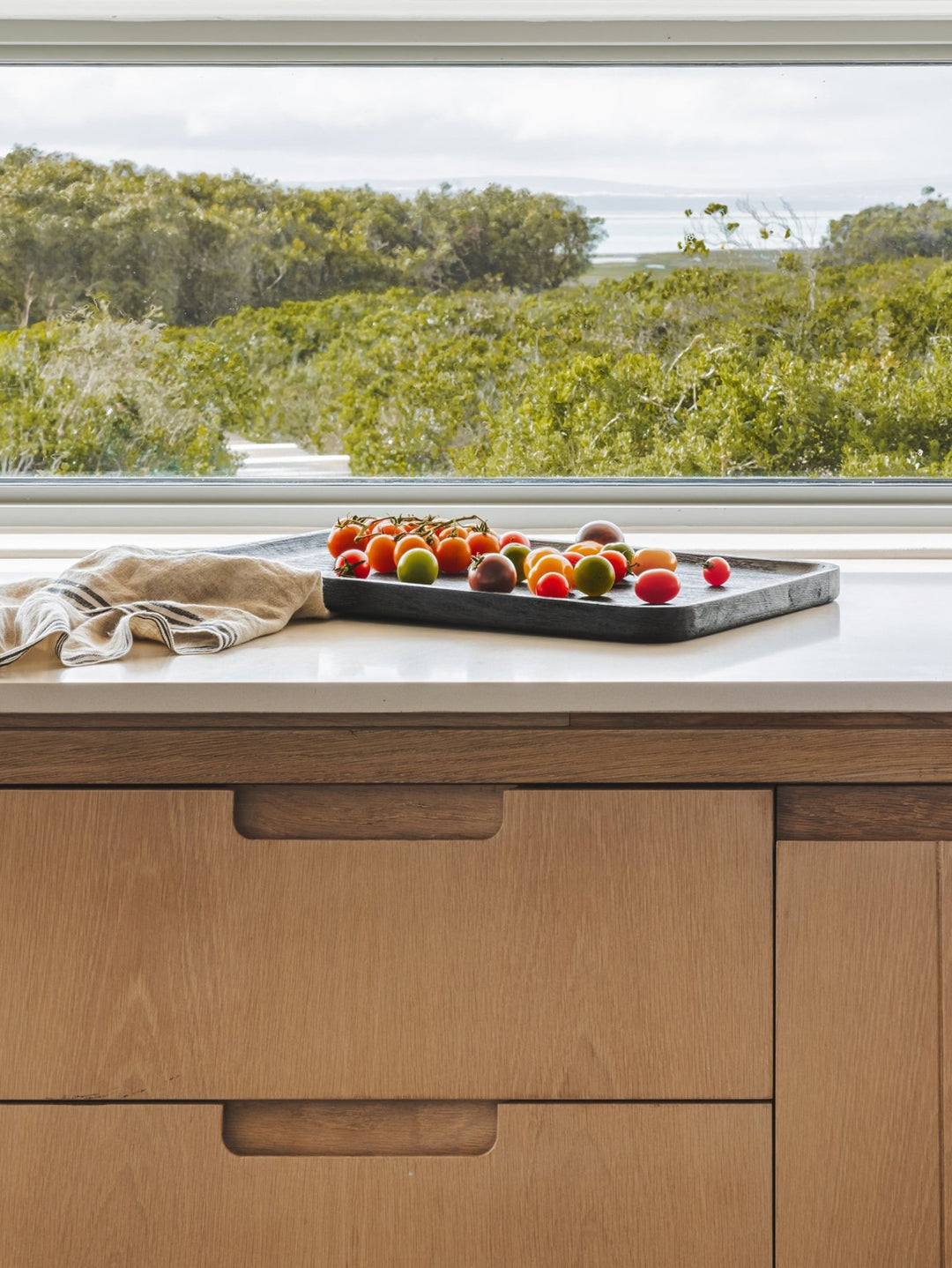 Dolce Wooden Tray in Pepper - tray - Hertex Haus - Decor