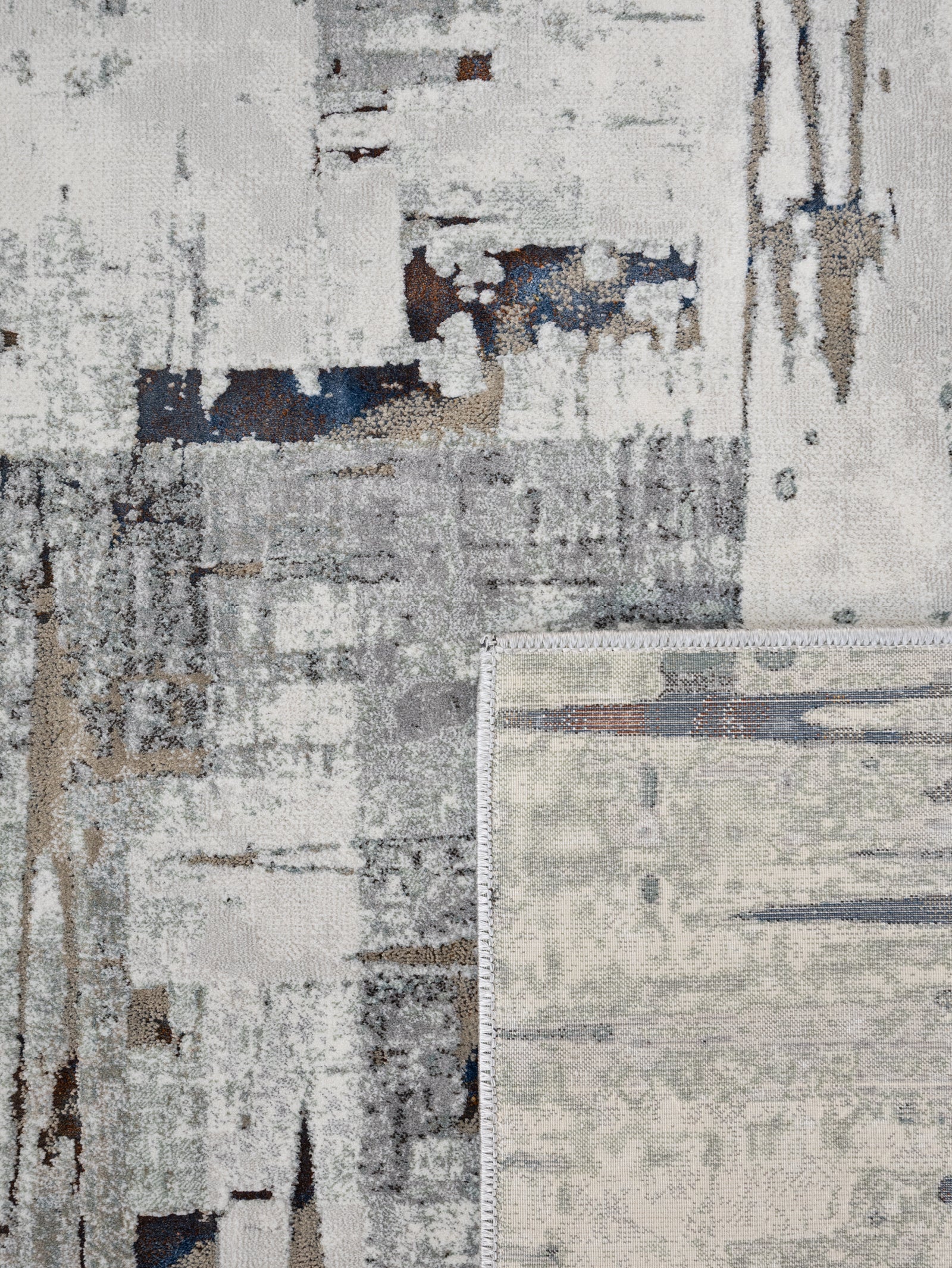 Dynamic Rug in Frost - Hertex Haus - Hertex Haus