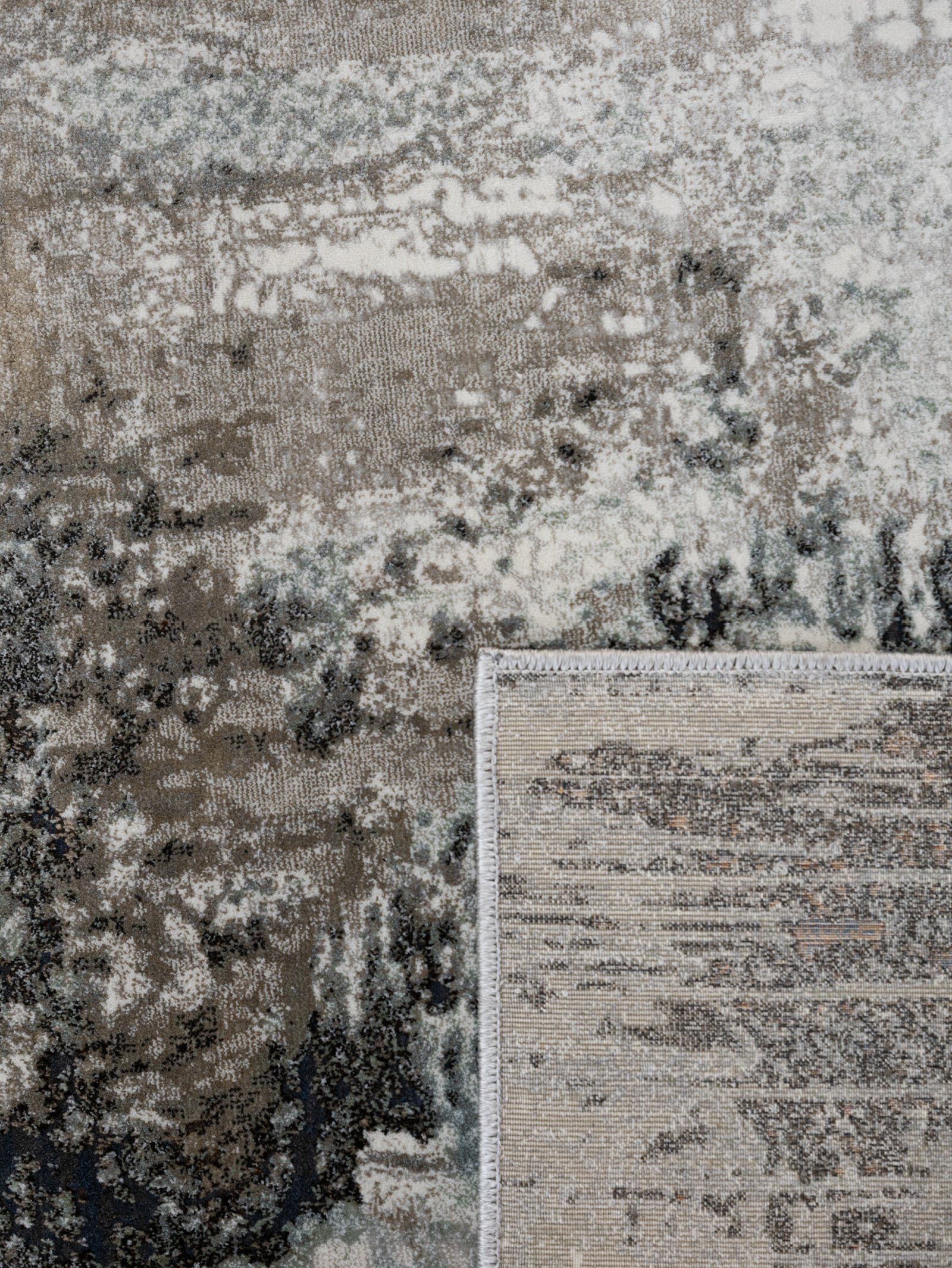 Expressive Rug in Daybreak - Hertex Haus - Hertex Haus