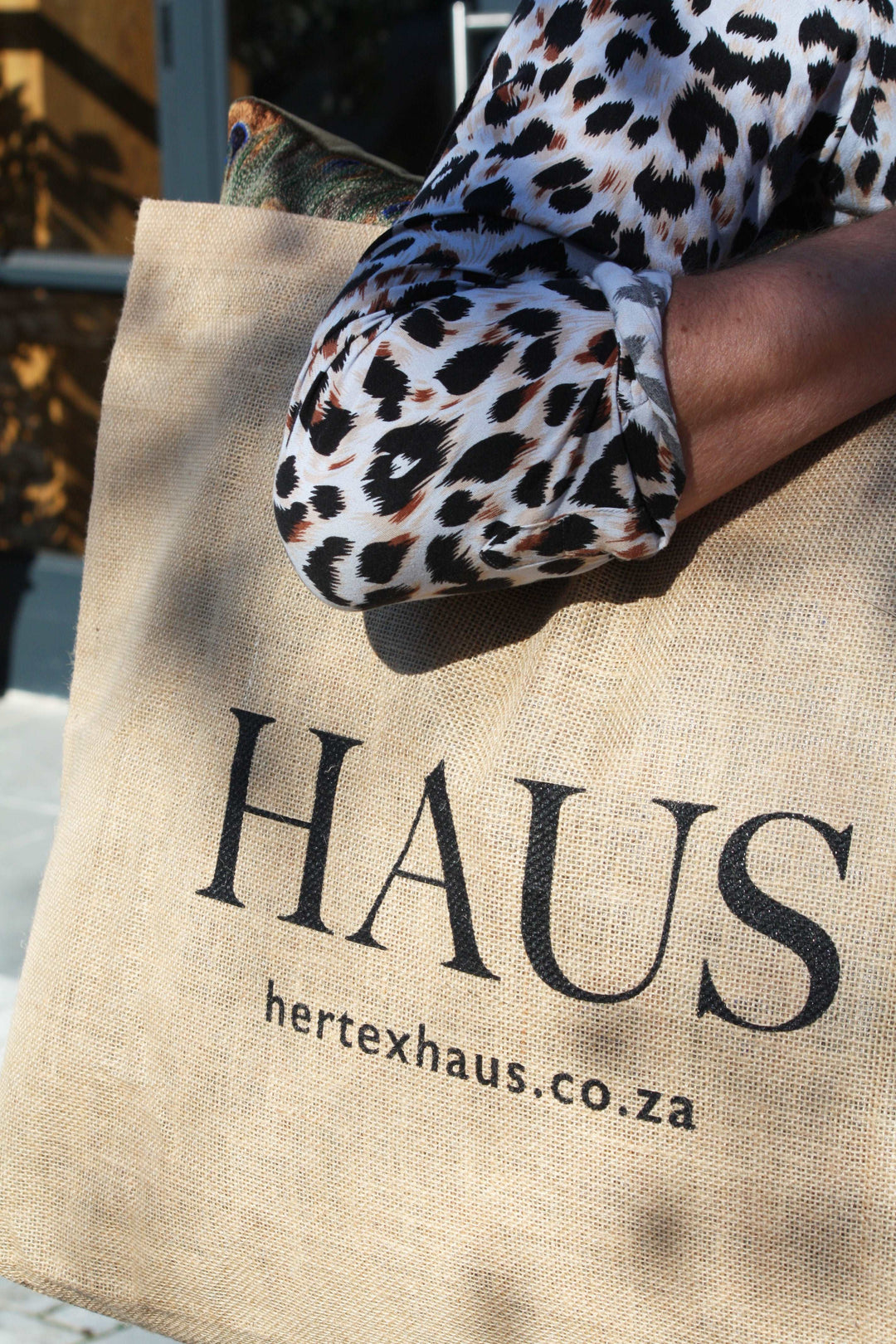 HAUS Jute Shopper Bag - Hertex Haus Online - badge_recycled_materials