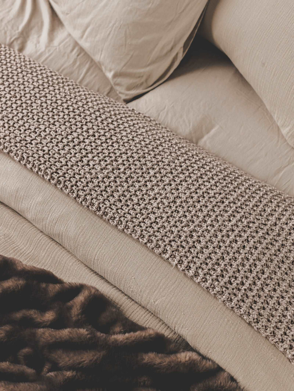 Highbury Throw - Throws- Hertex Haus Online - Bedding