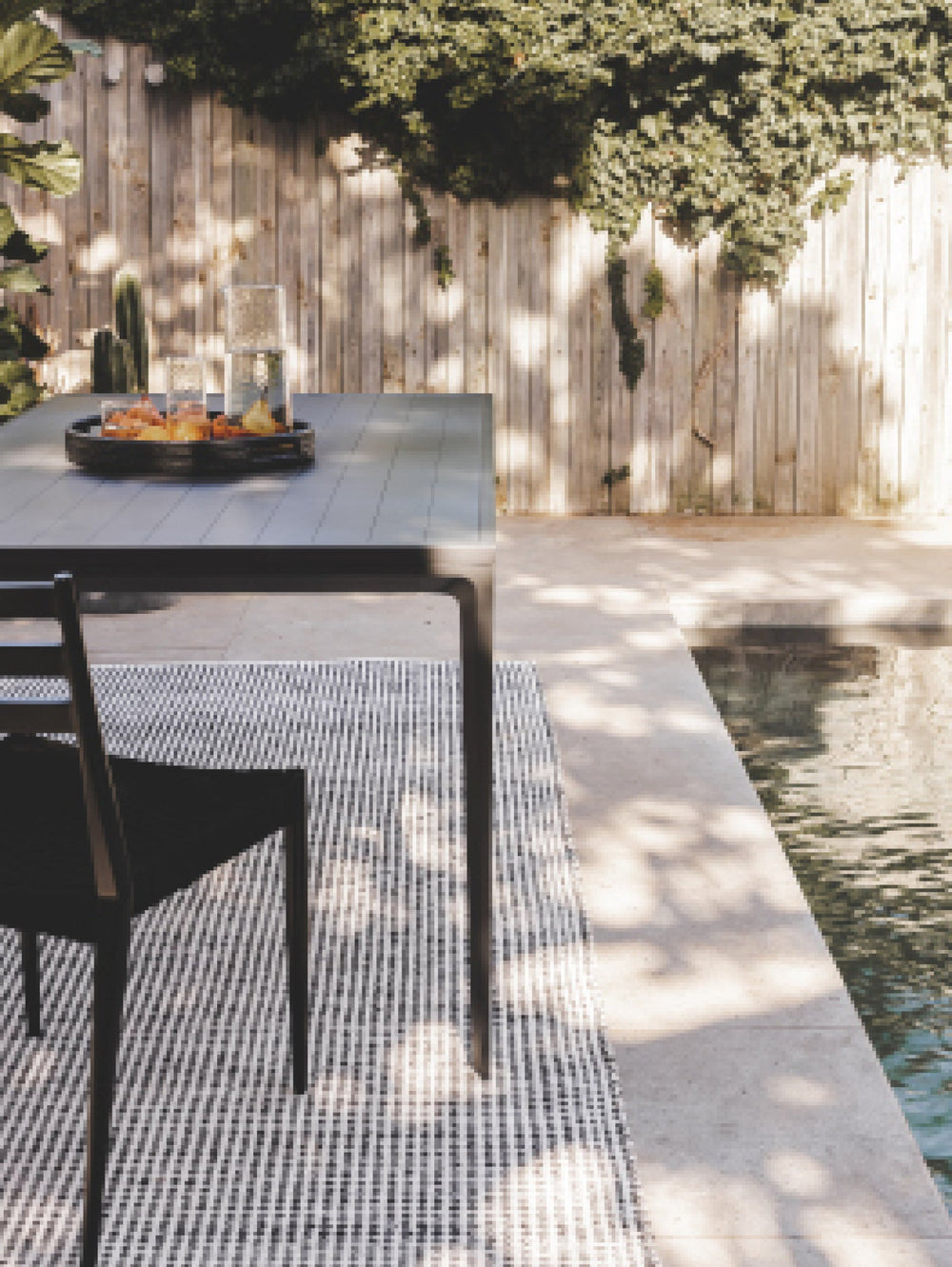 Jardin Outdoor Rug in Coal - outdoor rug- Hertex Haus Online - badge_fully_outdoor